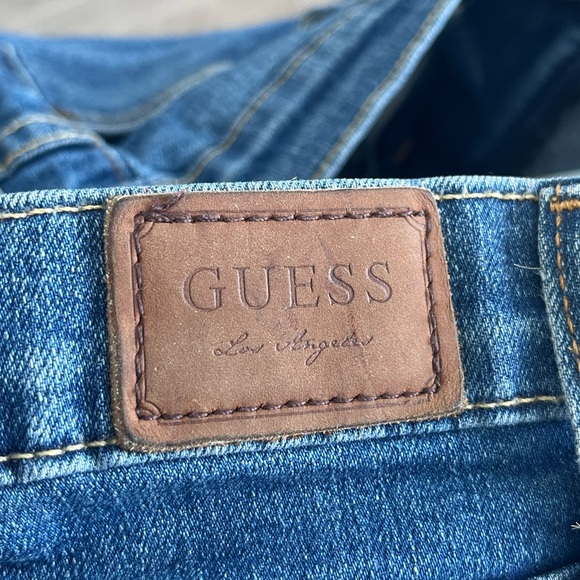 Guess Los Angeles Skinny Jeans - Picture 3 of 4